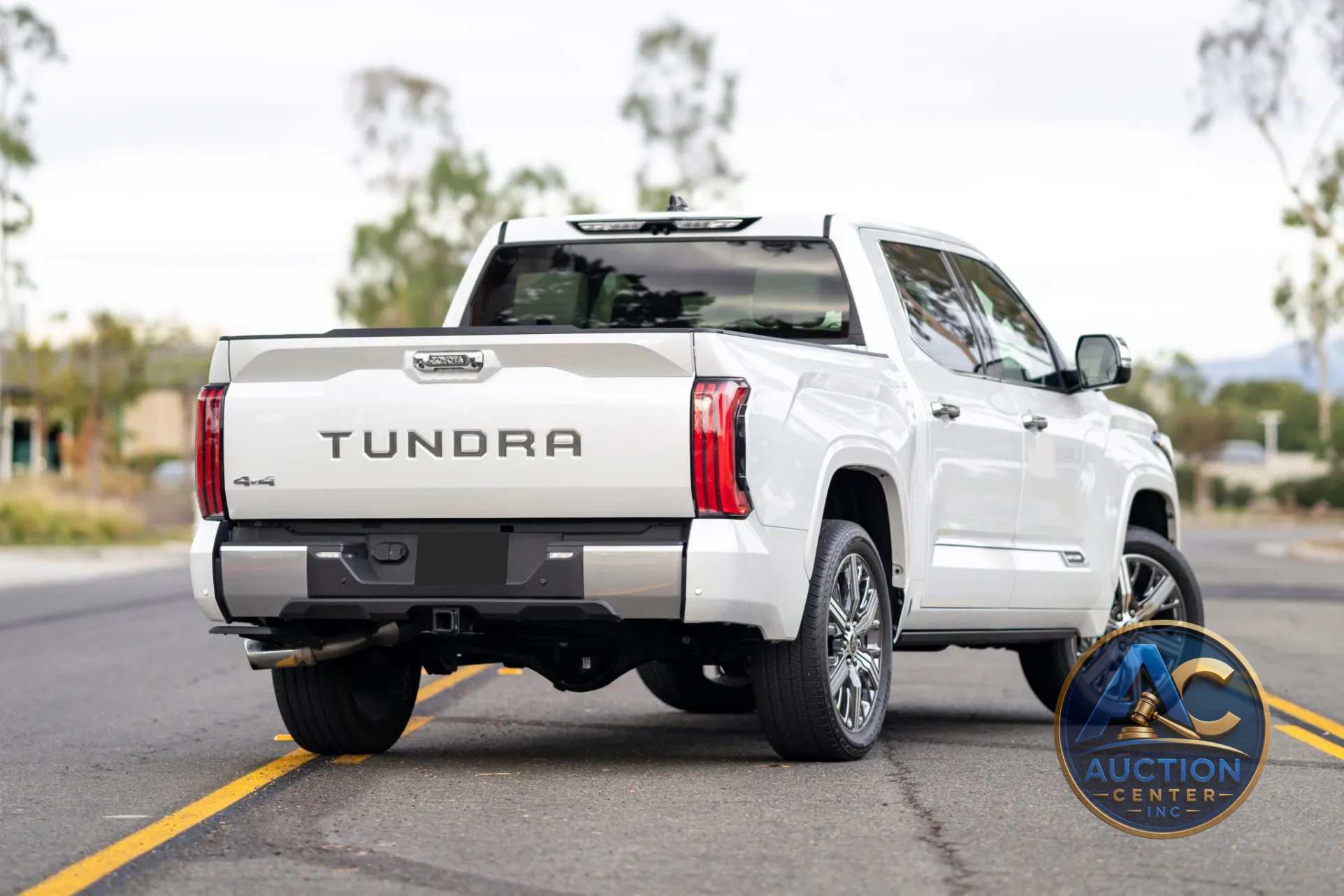 2023 Toyota Tundra Hybrid Capstone