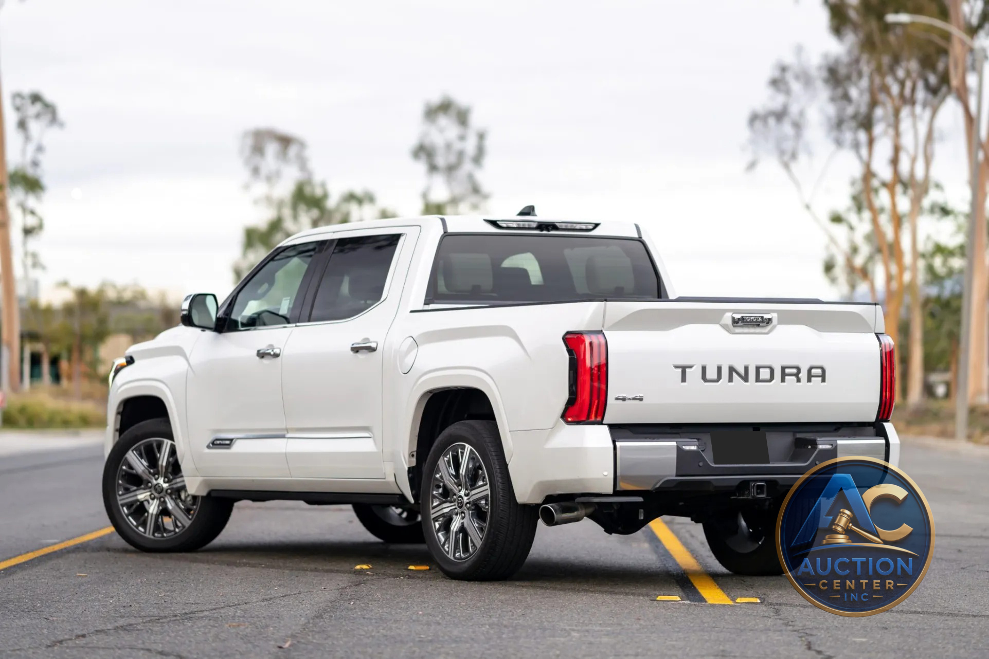 2023 Toyota Tundra Hybrid Capstone