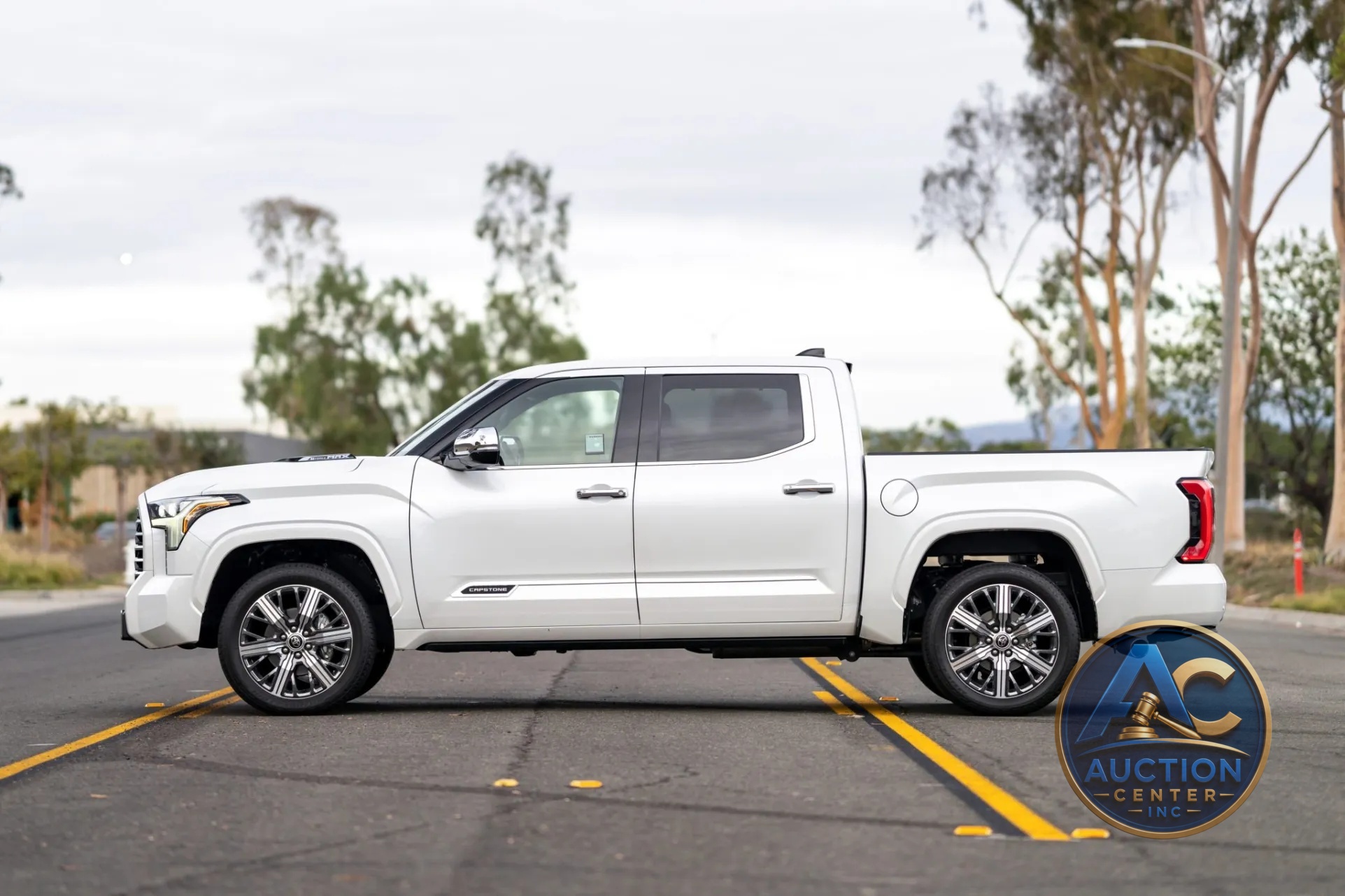 2023 Toyota Tundra Hybrid Capstone
