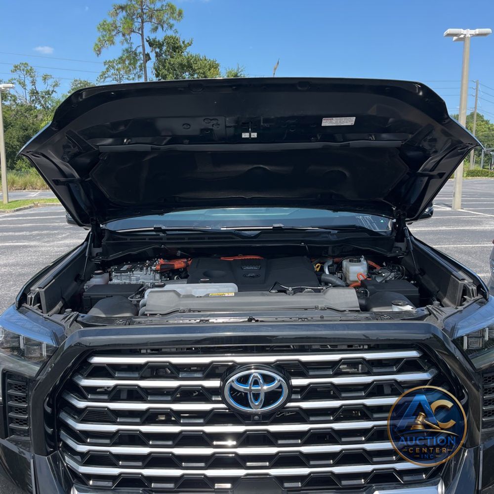 2024 Toyota Tundra Capstone HV