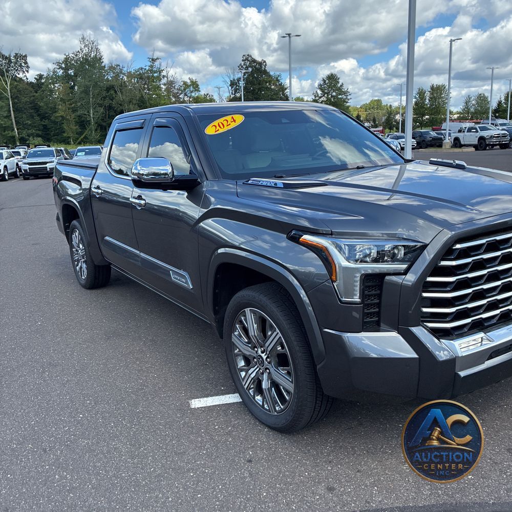 2024 Toyota Tundra Capstone HV