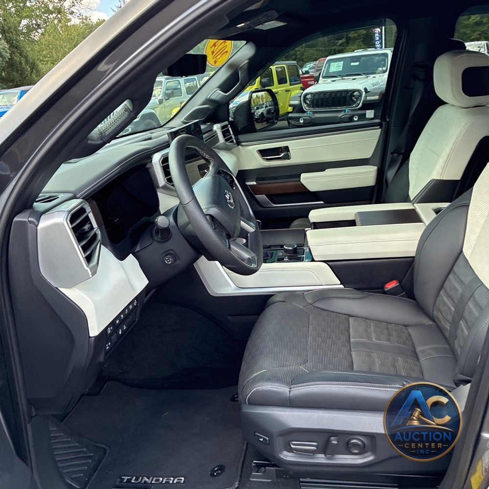 2024 Toyota Tundra Capstone HV