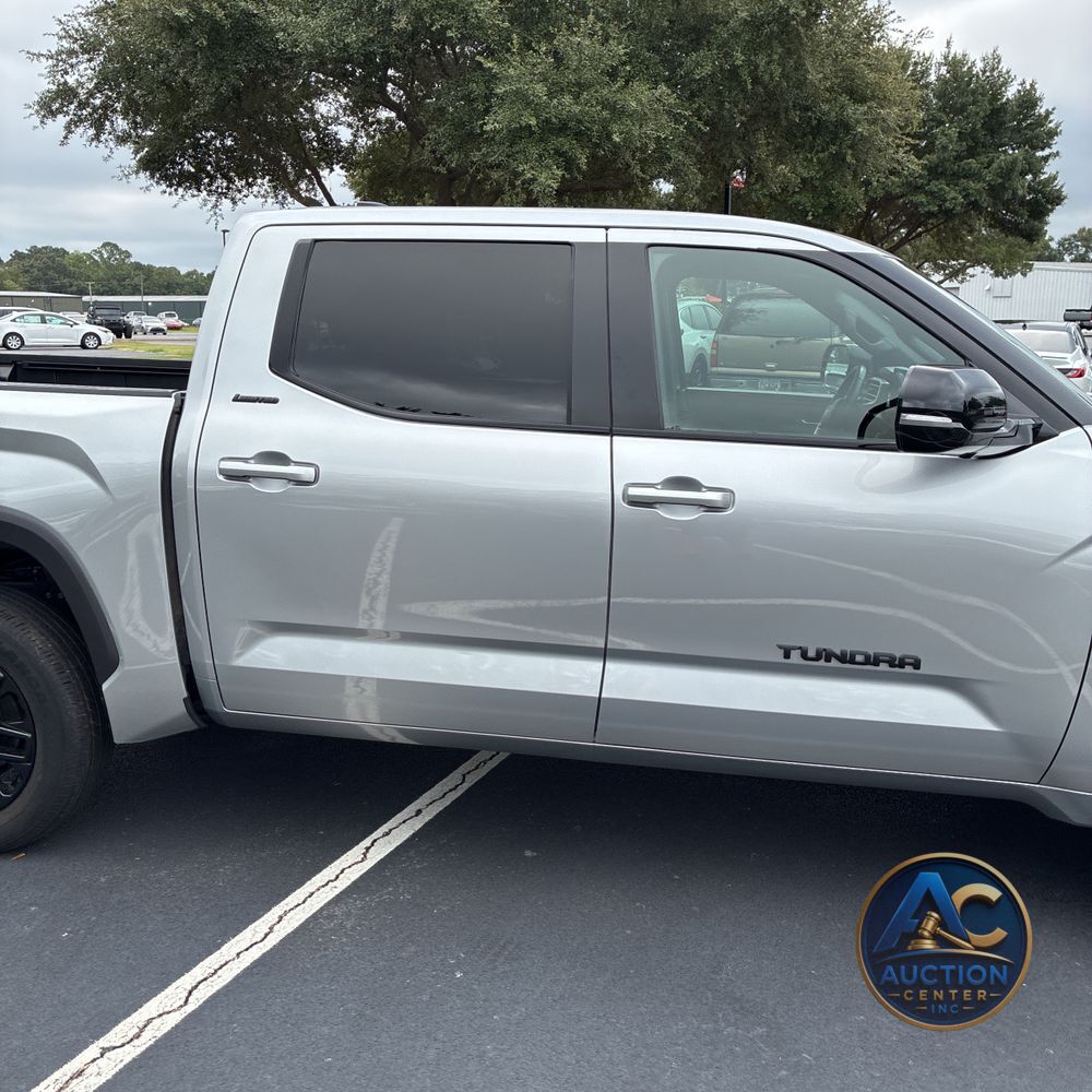 2025 Toyota Tundra Limited HV
