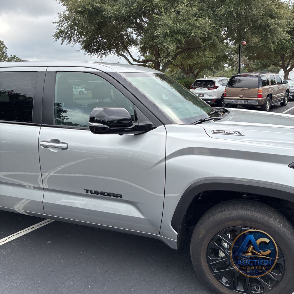 2025 Toyota Tundra Limited HV