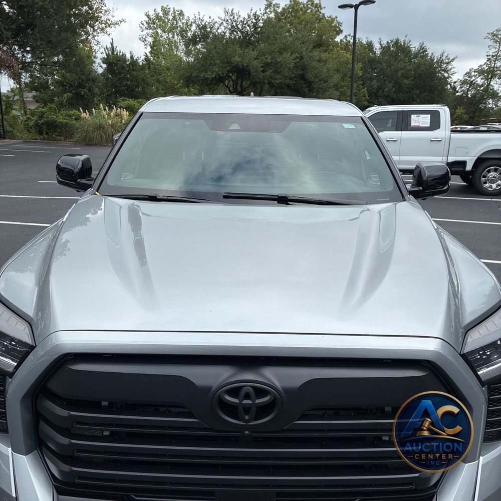 2025 Toyota Tundra Limited HV