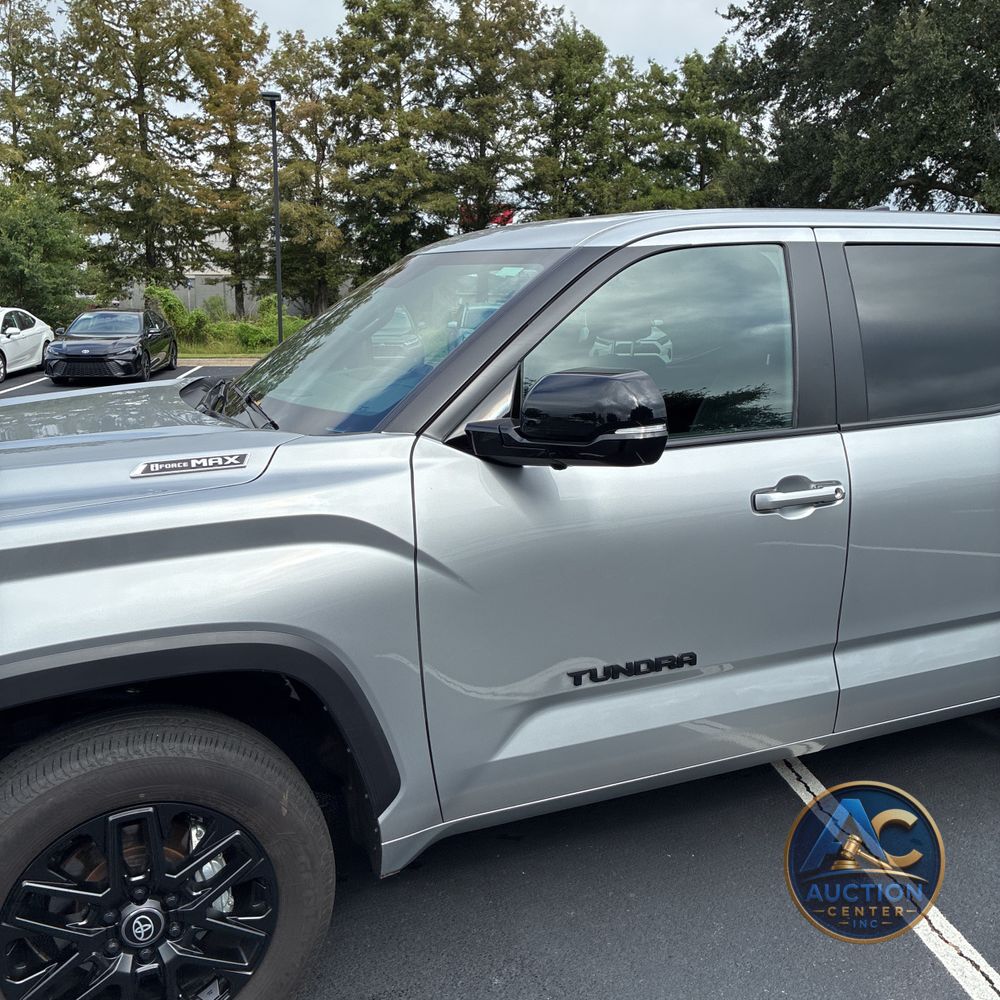 2025 Toyota Tundra Limited HV