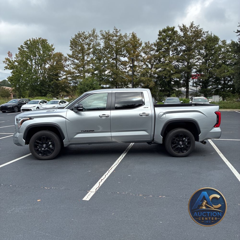 2025 Toyota Tundra Limited HV
