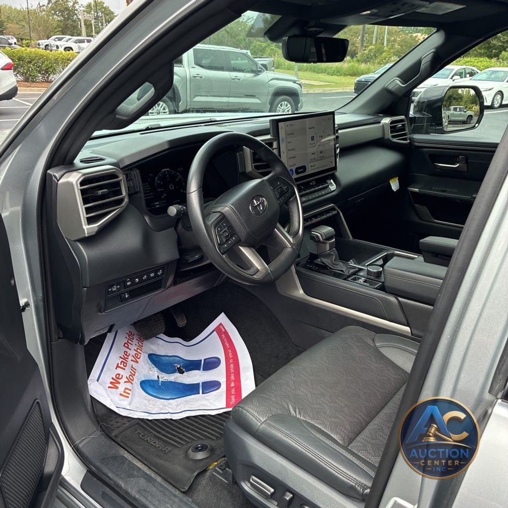 2025 Toyota Tundra Limited HV