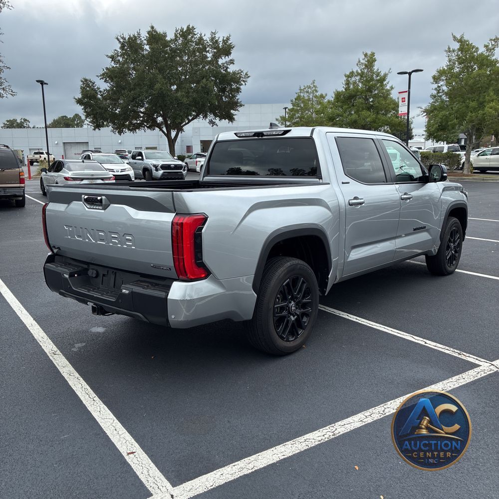 2025 Toyota Tundra Limited HV