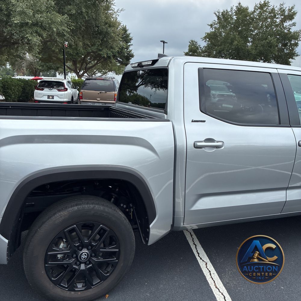 2025 Toyota Tundra Limited HV