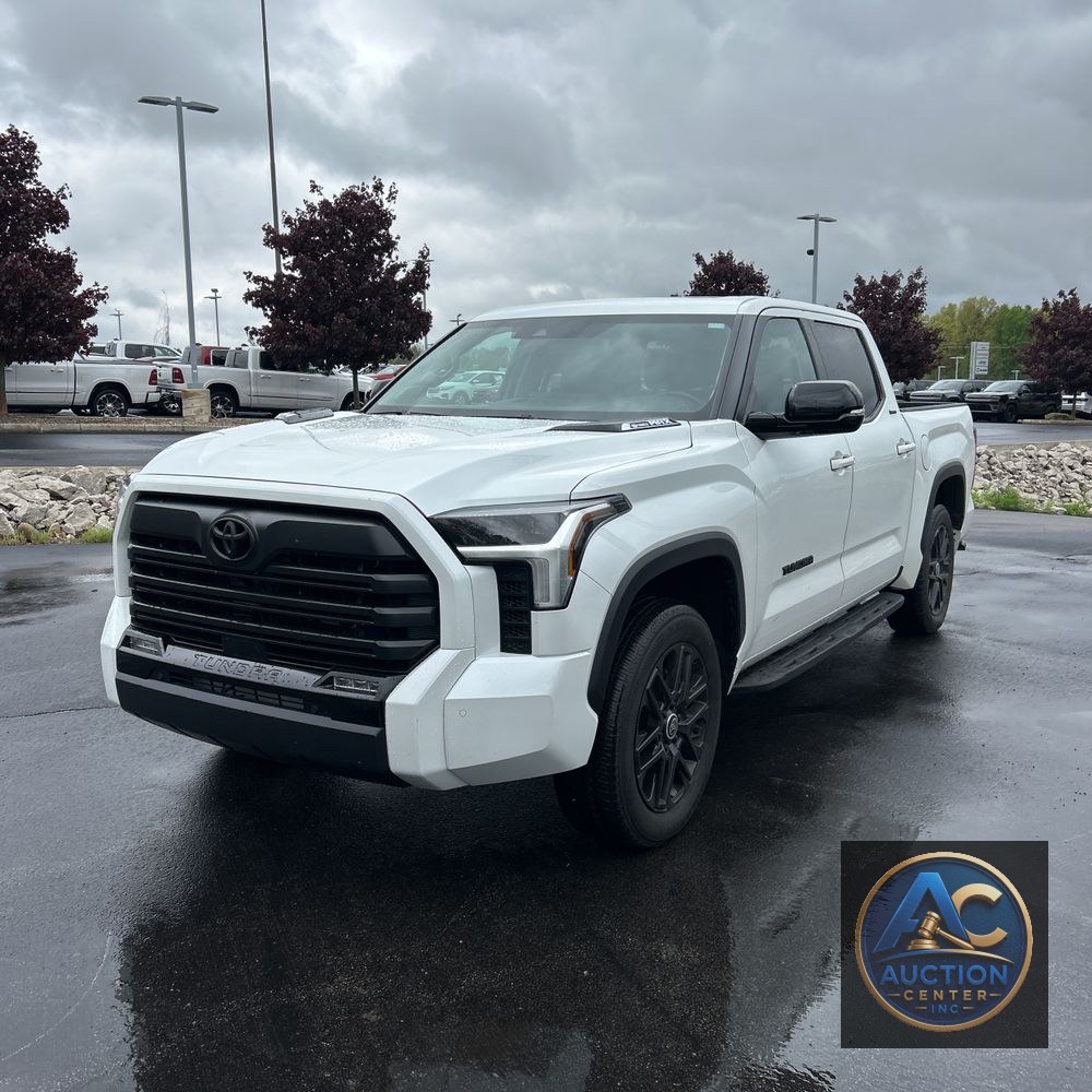2024 Toyota Tundra Limited HV