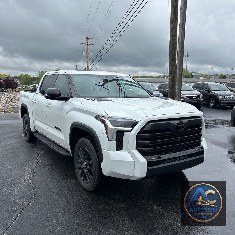 2024 Toyota Tundra Limited HV