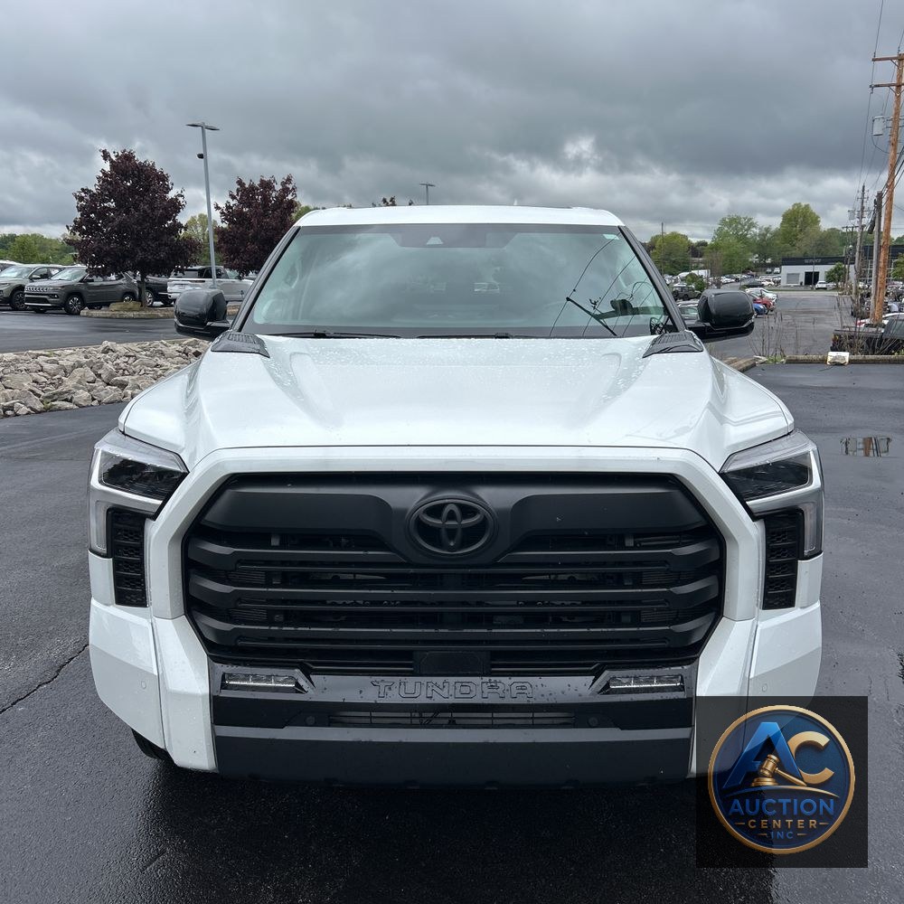 2024 Toyota Tundra Limited HV