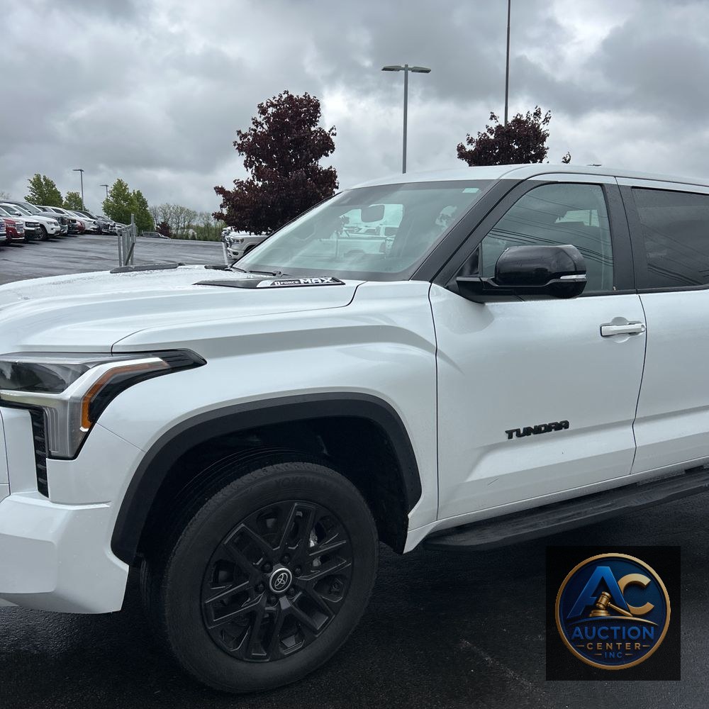 2024 Toyota Tundra Limited HV