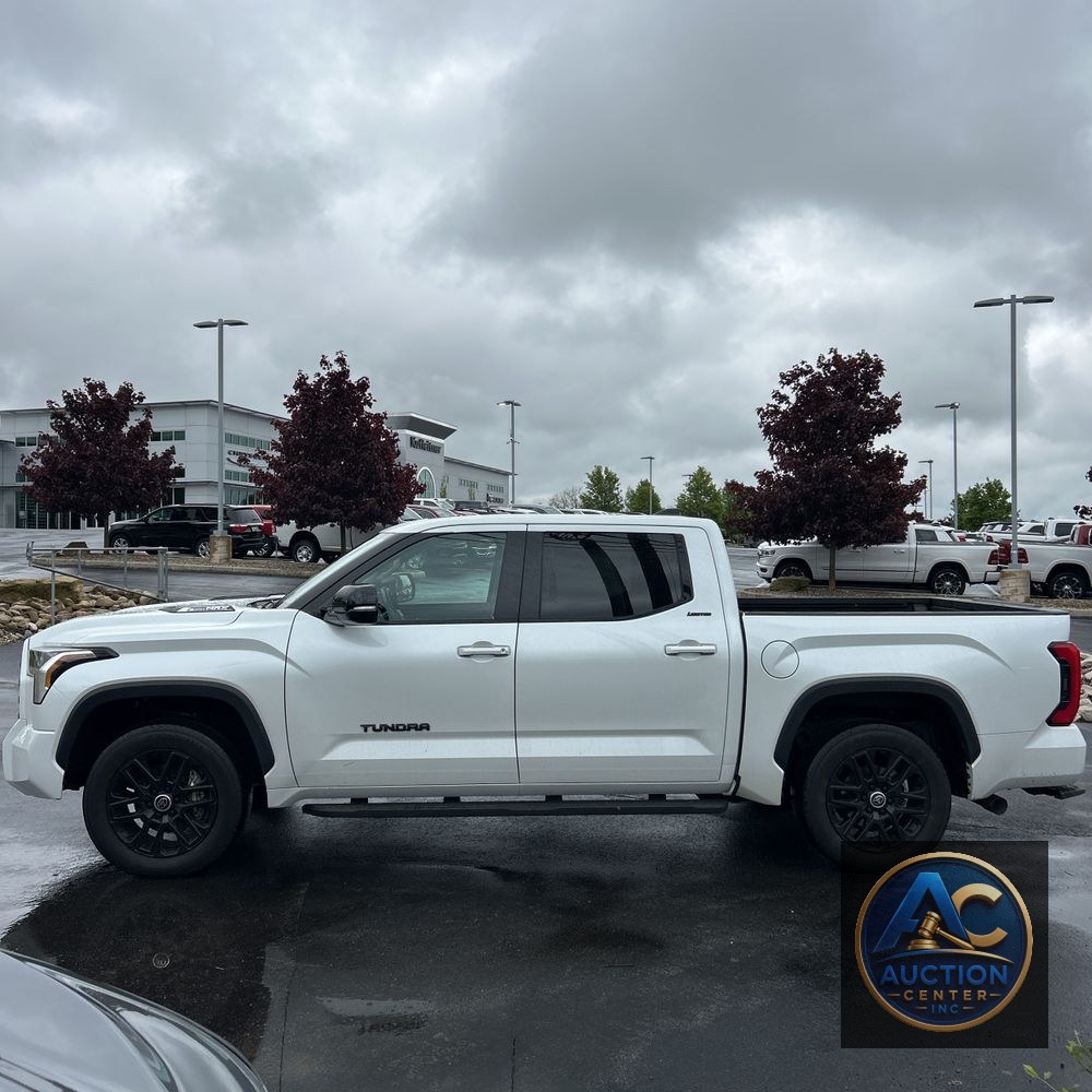2024 Toyota Tundra Limited HV