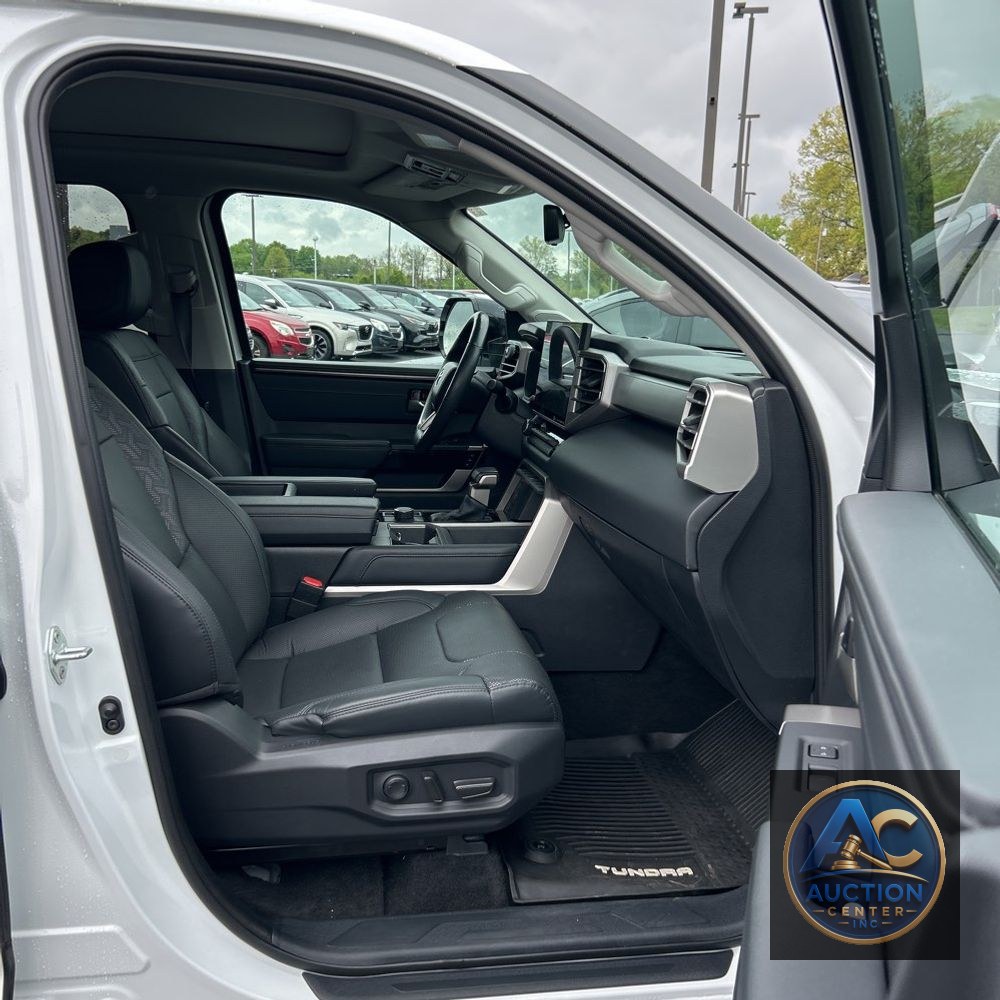 2024 Toyota Tundra Limited HV
