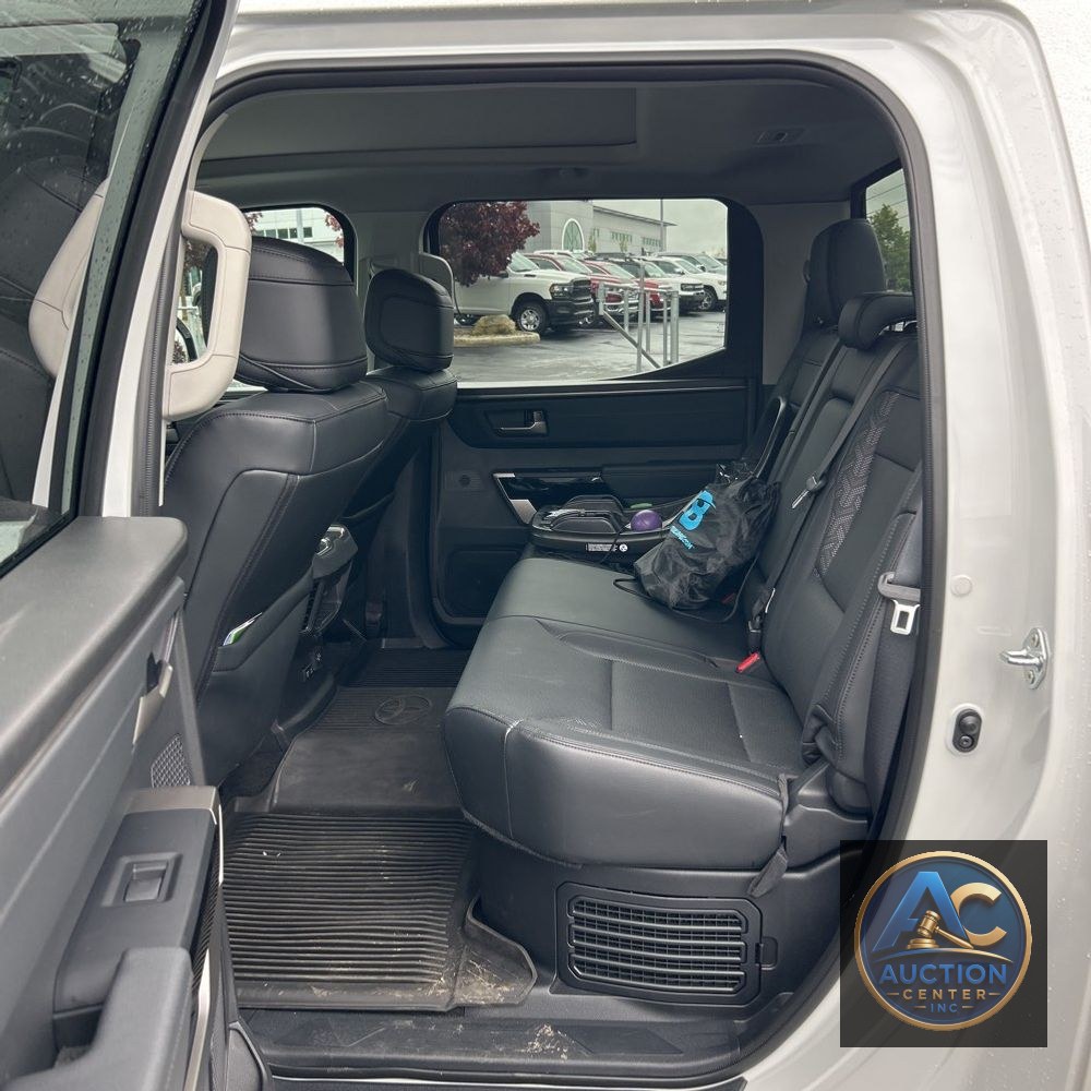 2024 Toyota Tundra Limited HV