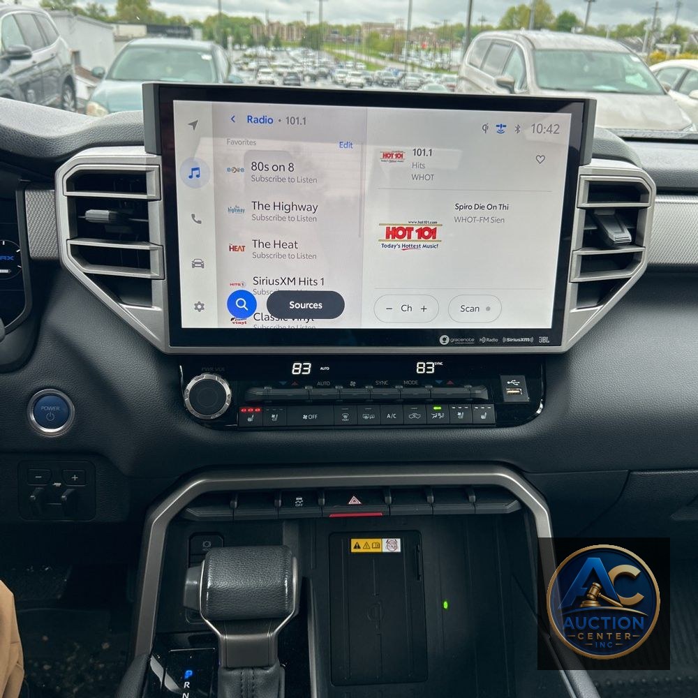 2024 Toyota Tundra Limited HV