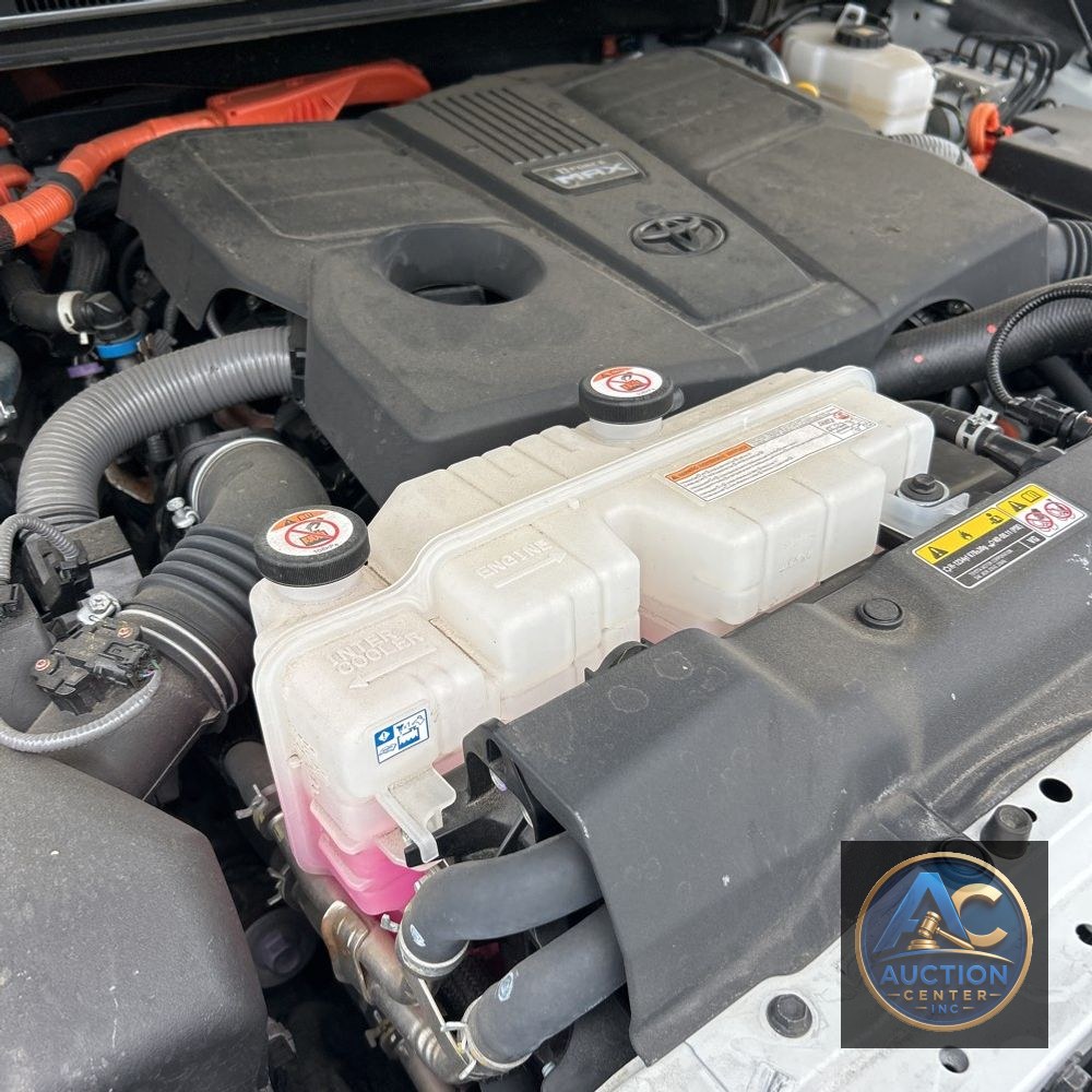 2024 Toyota Tundra Limited HV