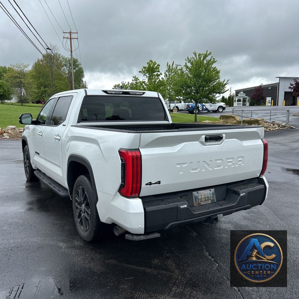 2024 Toyota Tundra Limited HV