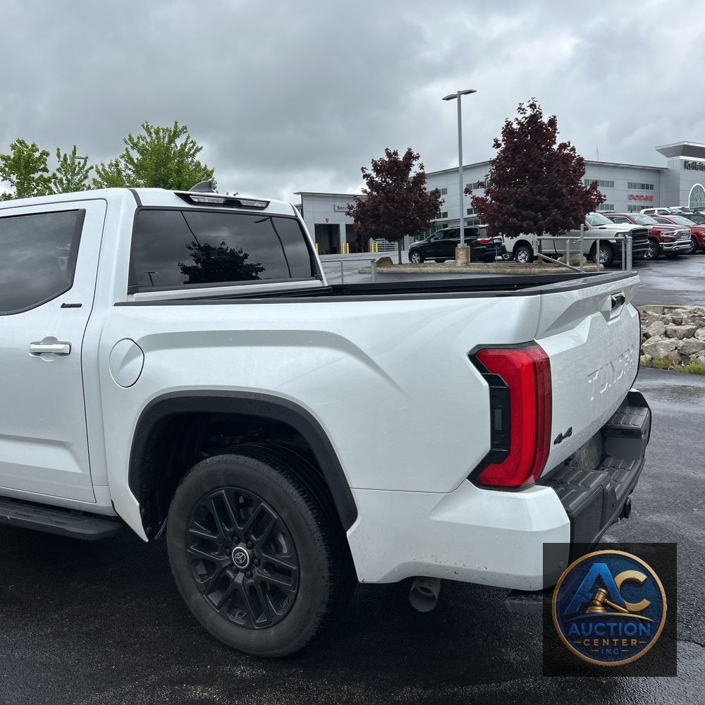2024 Toyota Tundra Limited HV