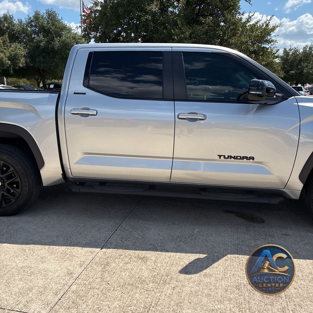 2024 Toyota Tundra Limited HV