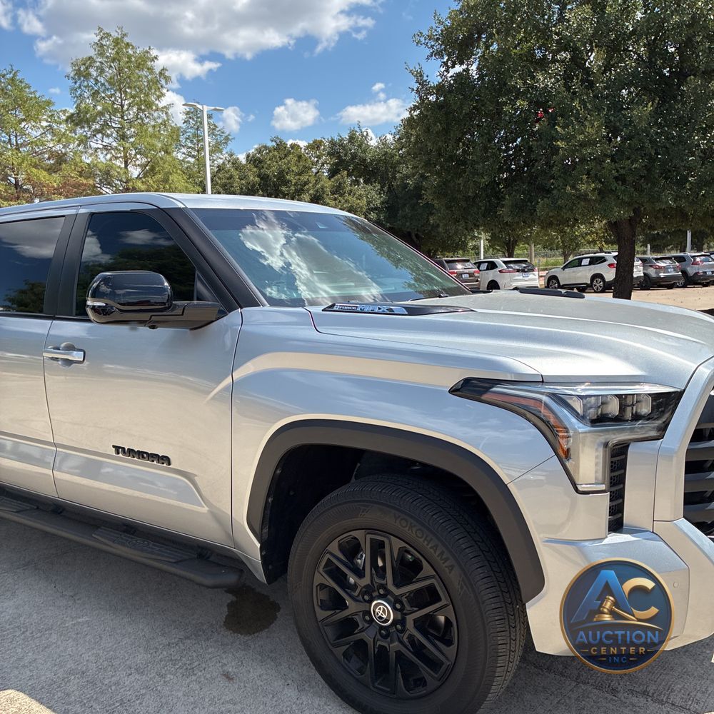 2024 Toyota Tundra Limited HV