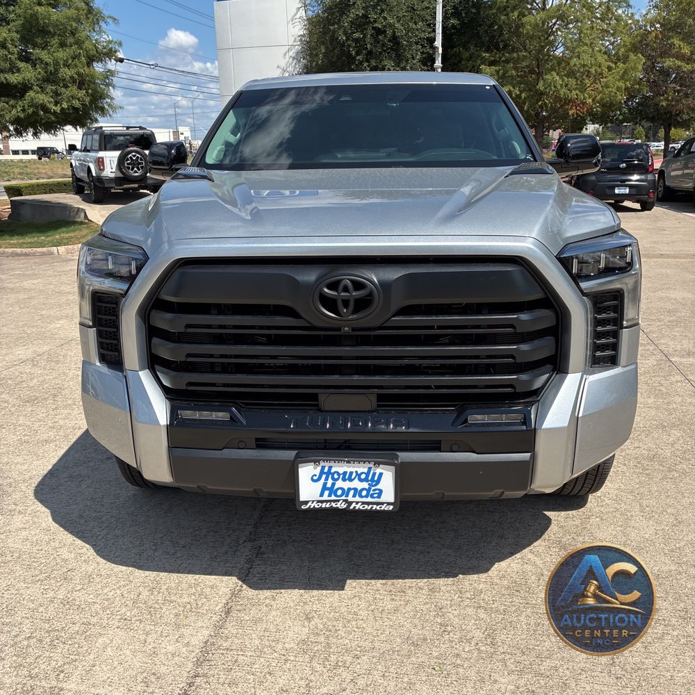 2024 Toyota Tundra Limited HV
