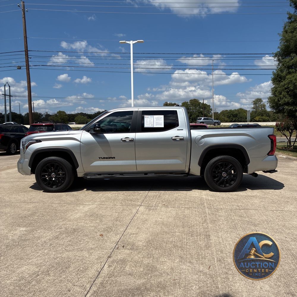 2024 Toyota Tundra Limited HV