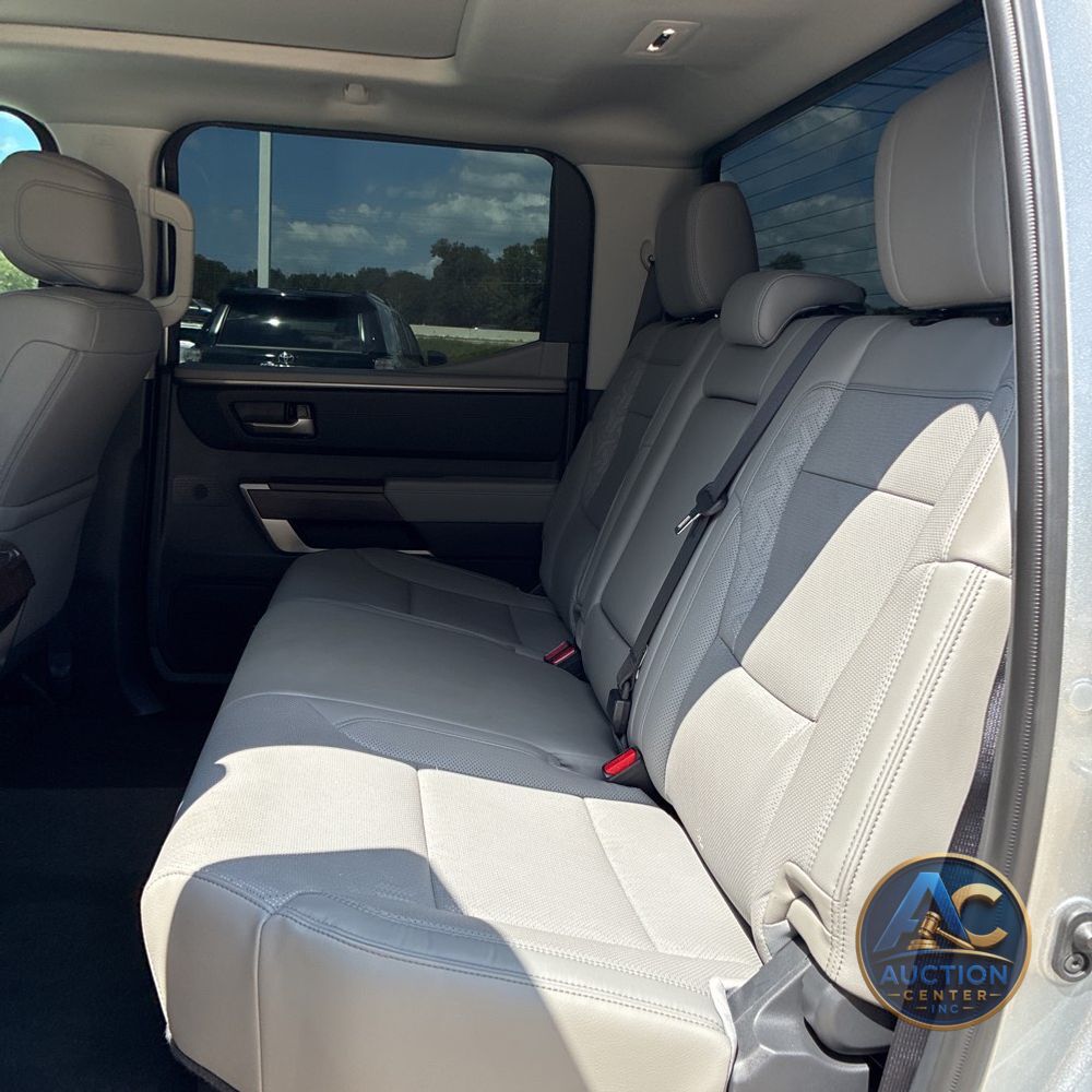 2024 Toyota Tundra Limited HV