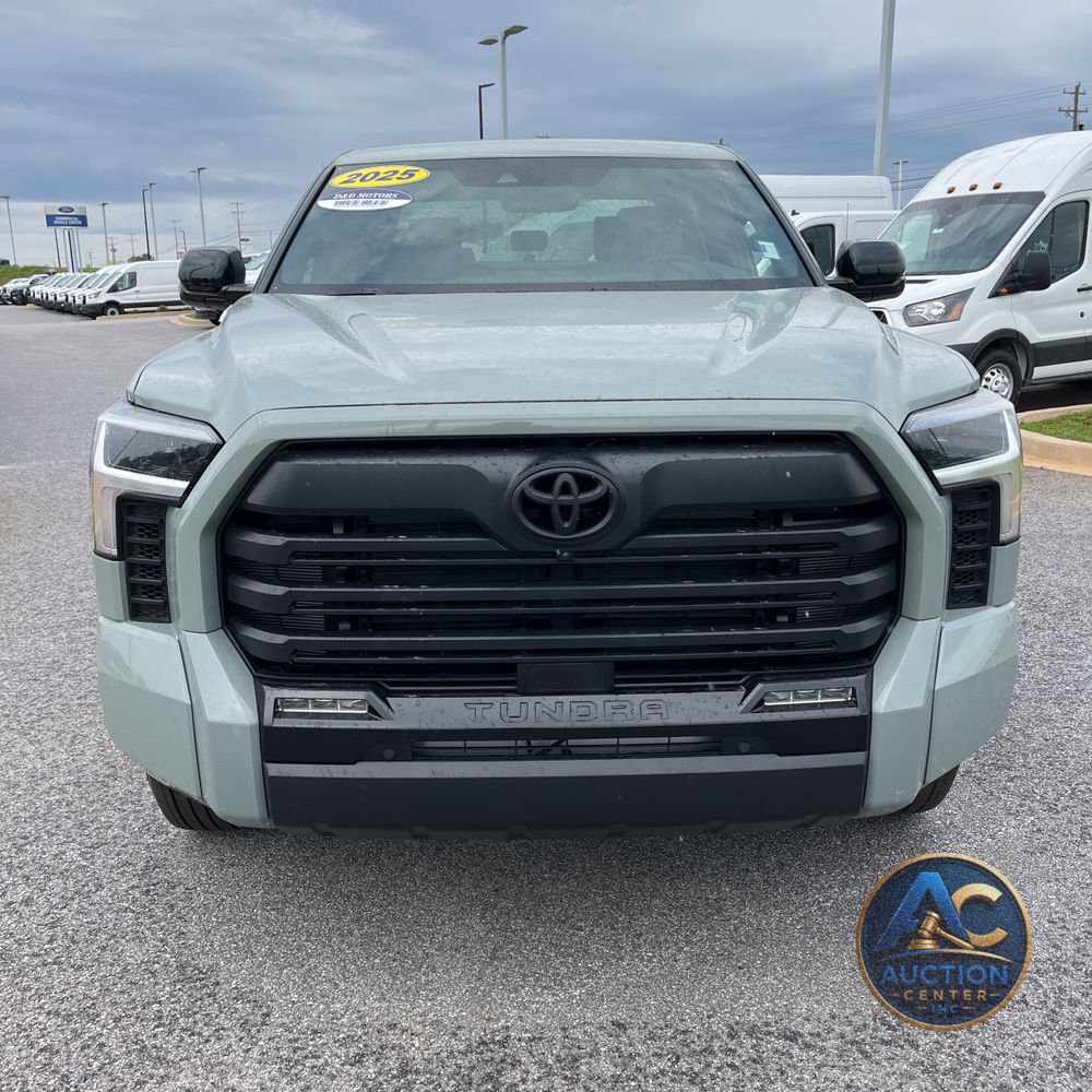 2025 Toyota Tundra Limited HV