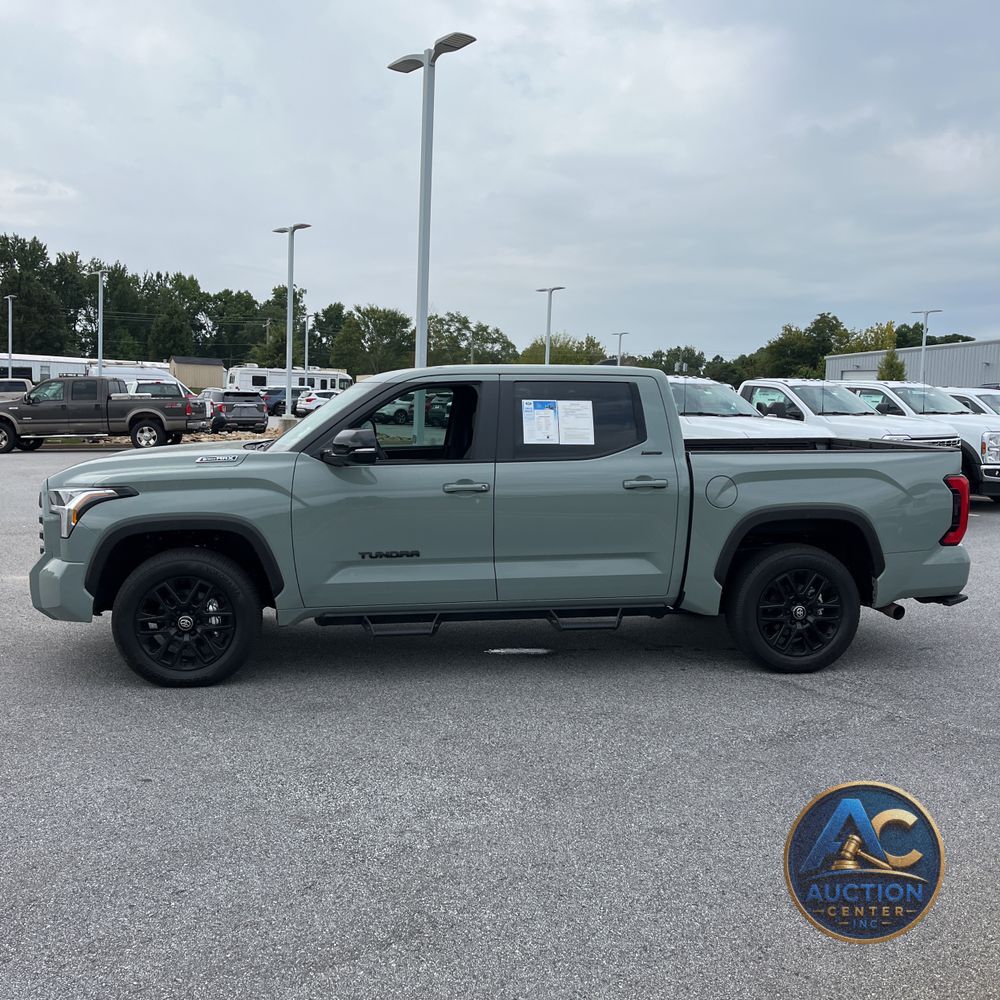 2025 Toyota Tundra Limited HV