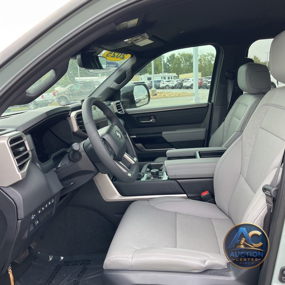 2025 Toyota Tundra Limited HV