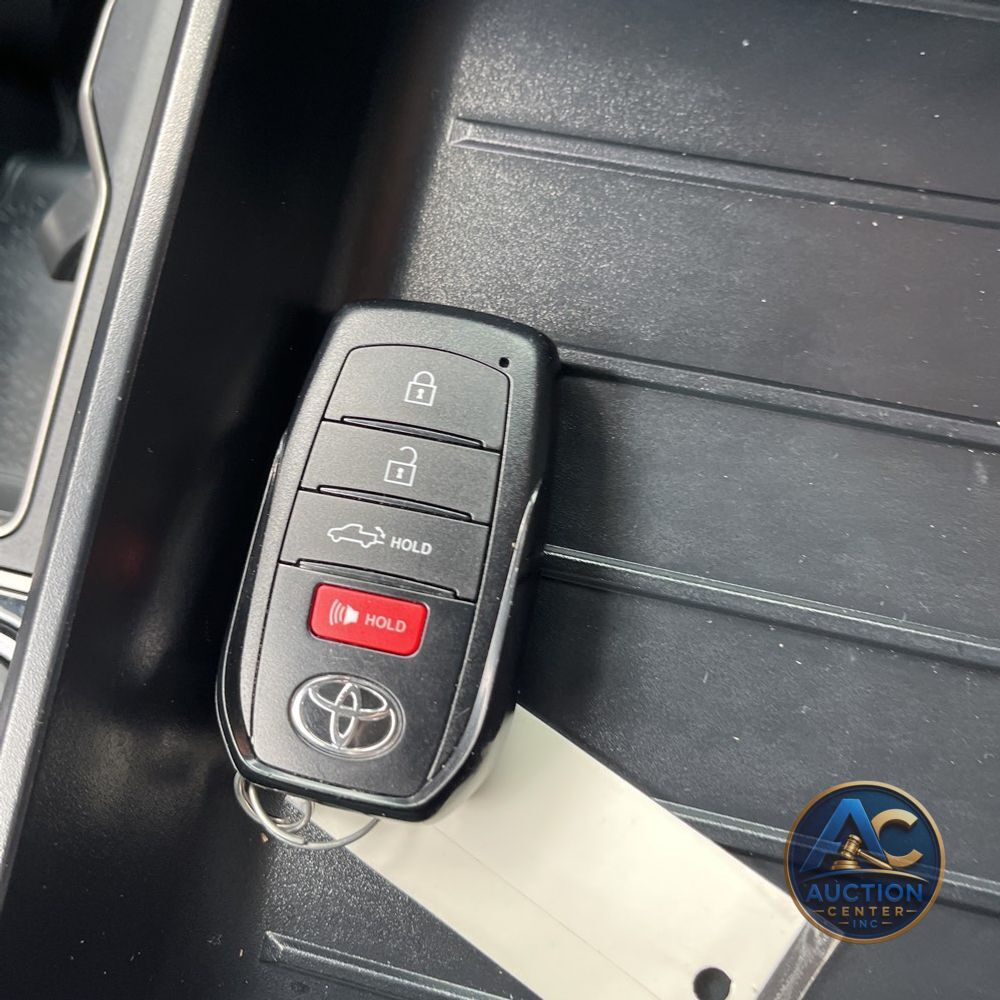 2025 Toyota Tundra Limited HV