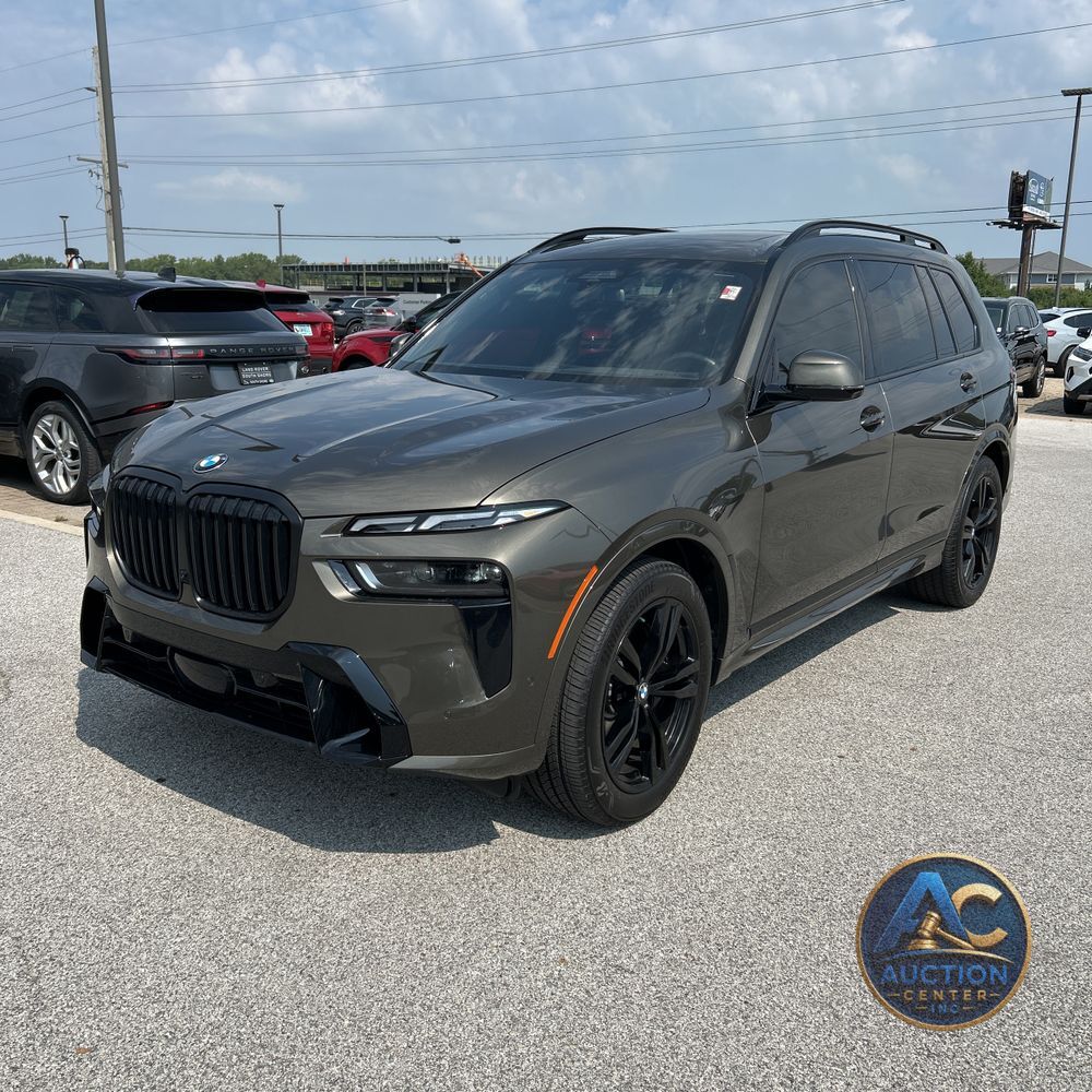 2025 BMW X7 XDrive40i 4D SUV