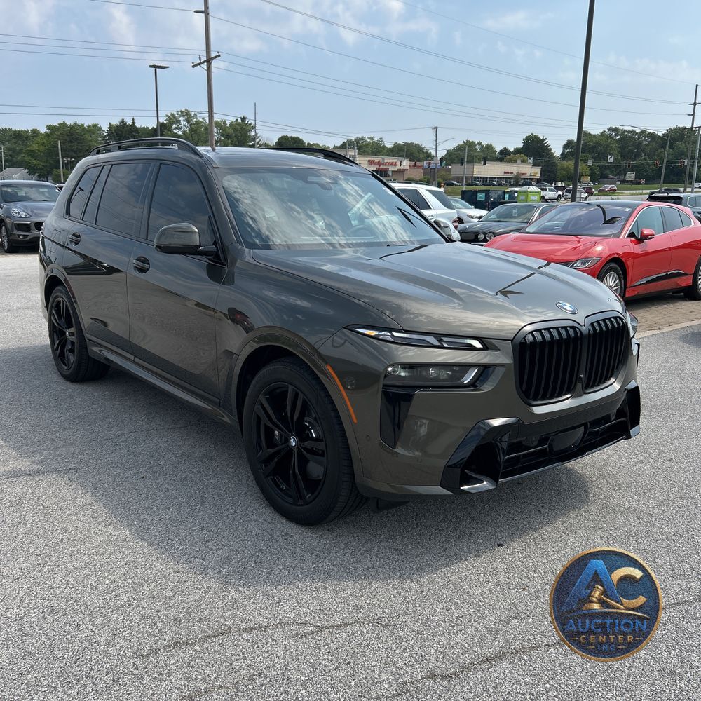 2025 BMW X7 XDrive40i 4D SUV