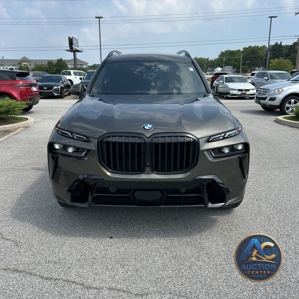 2025 BMW X7 XDrive40i 4D SUV