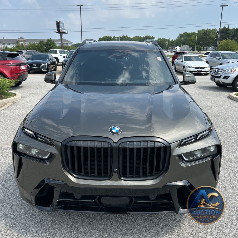2025 BMW X7 XDrive40i 4D SUV