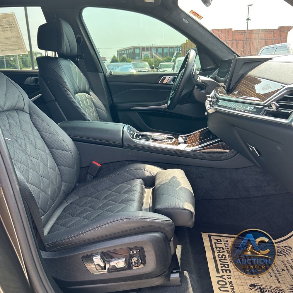 2025 BMW X7 XDrive40i 4D SUV