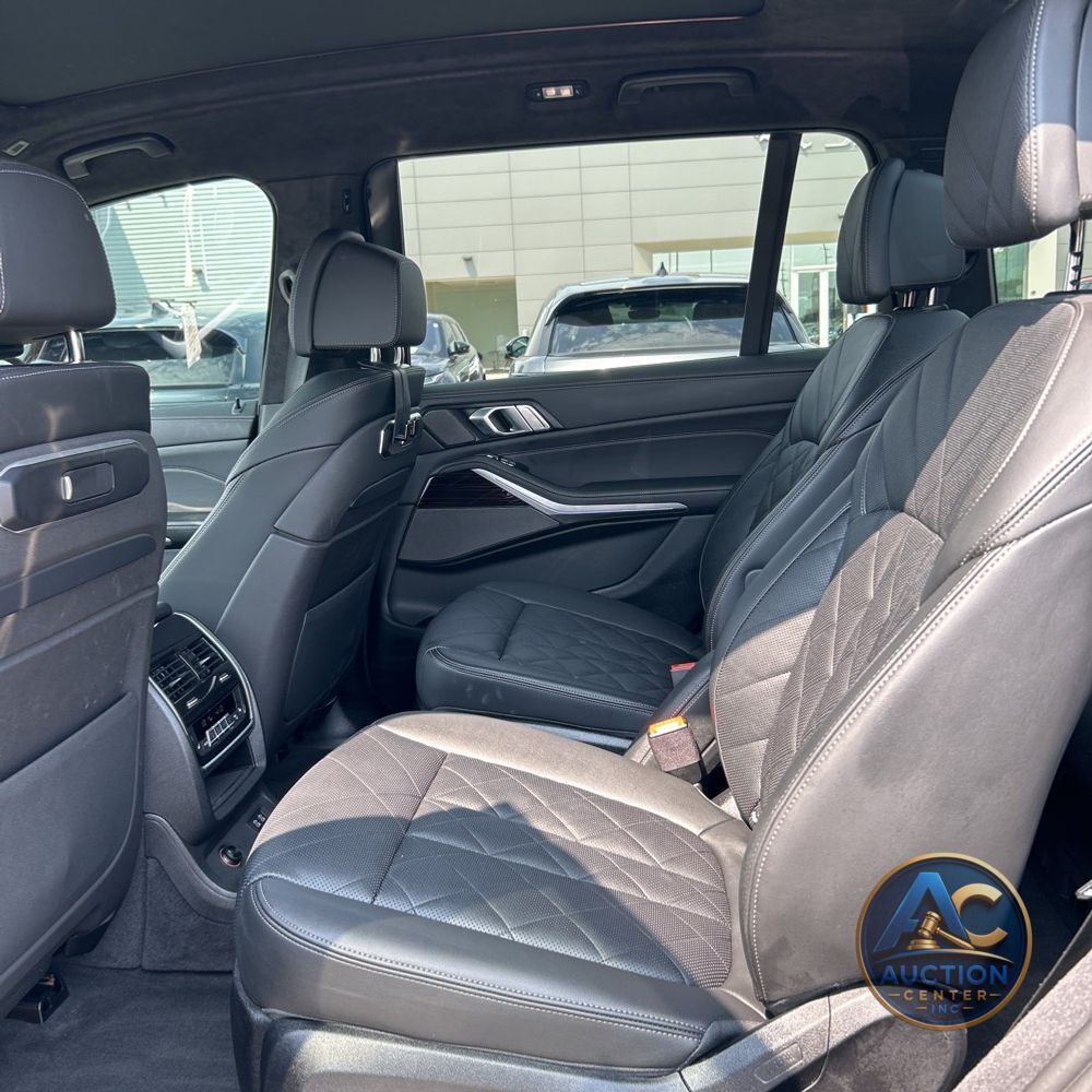 2025 BMW X7 XDrive40i 4D SUV