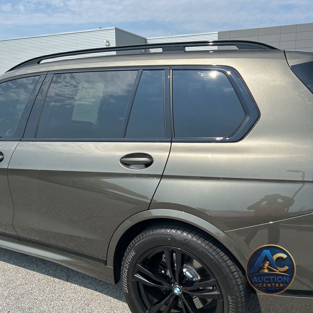 2025 BMW X7 XDrive40i 4D SUV