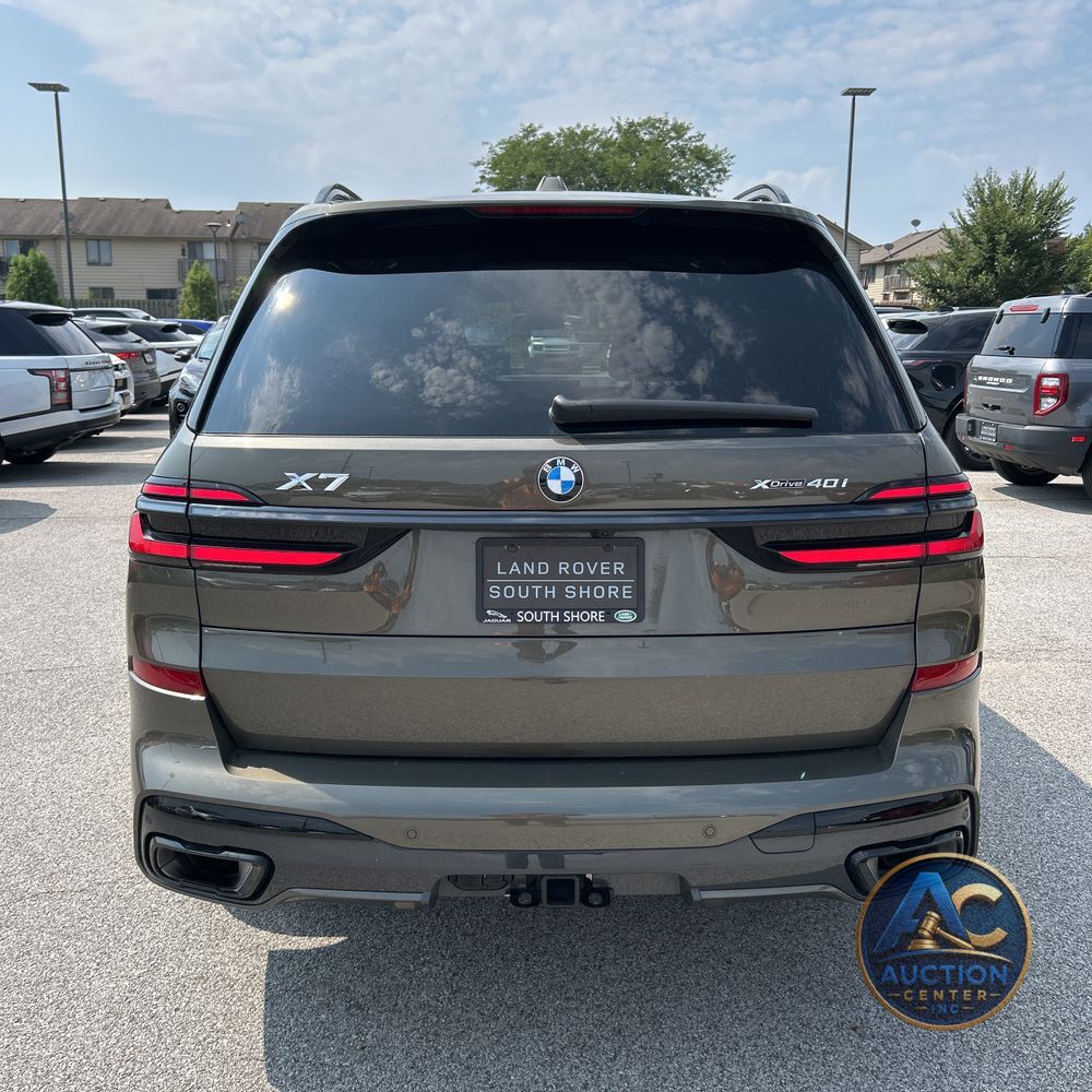 2025 BMW X7 XDrive40i 4D SUV