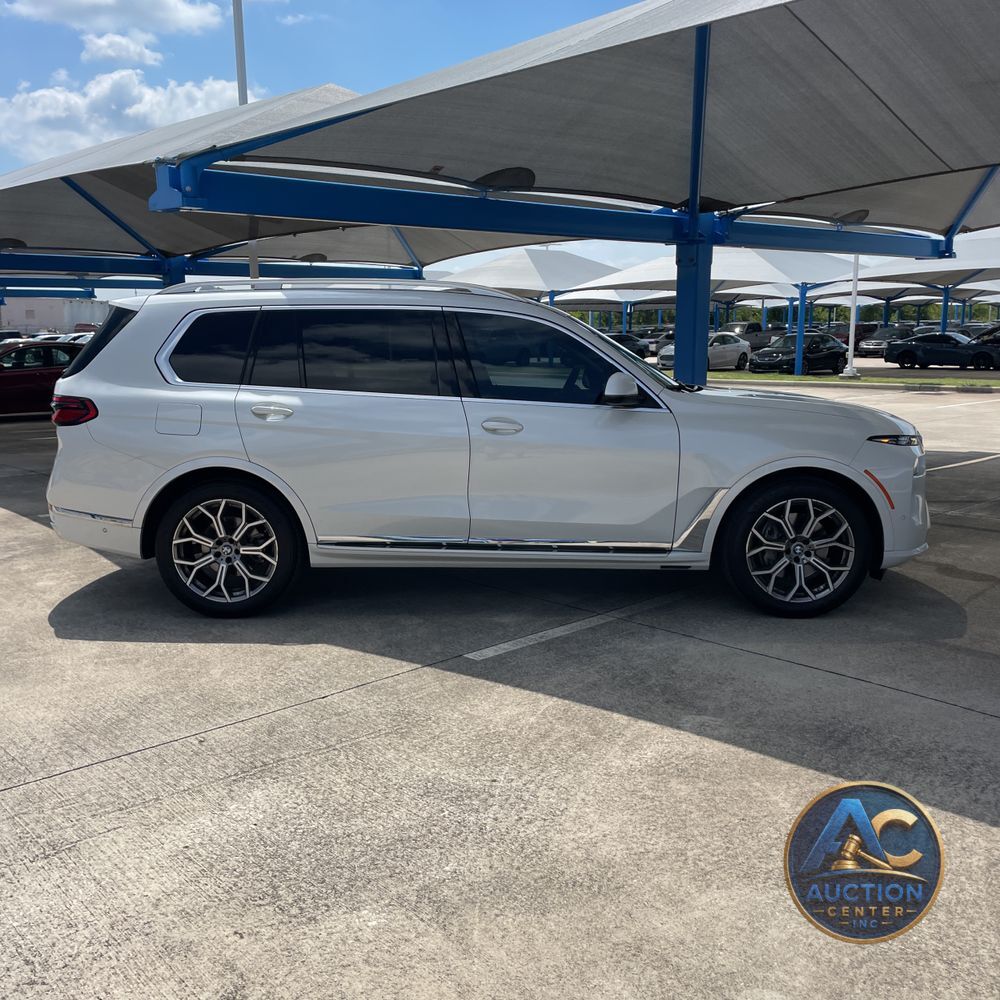 2023 BMW X7 XDrive40i