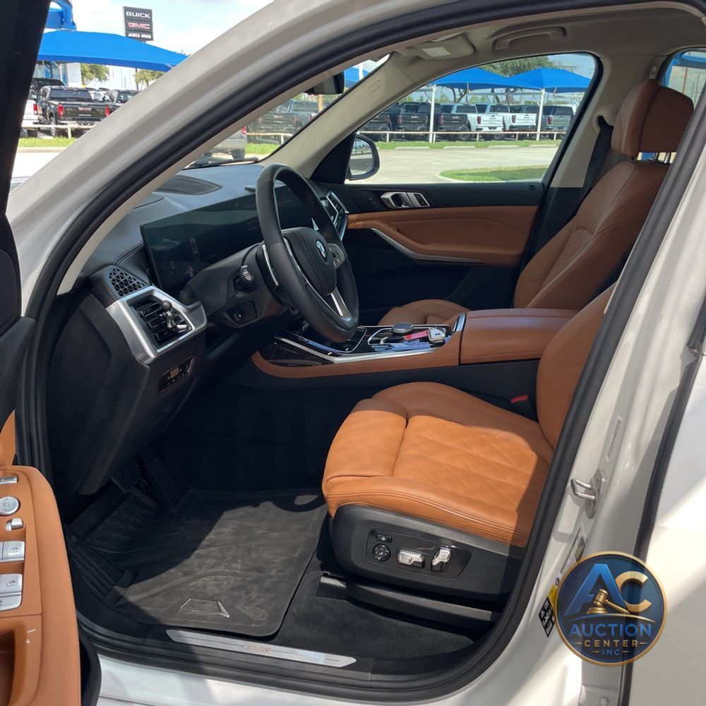 2023 BMW X7 XDrive40i
