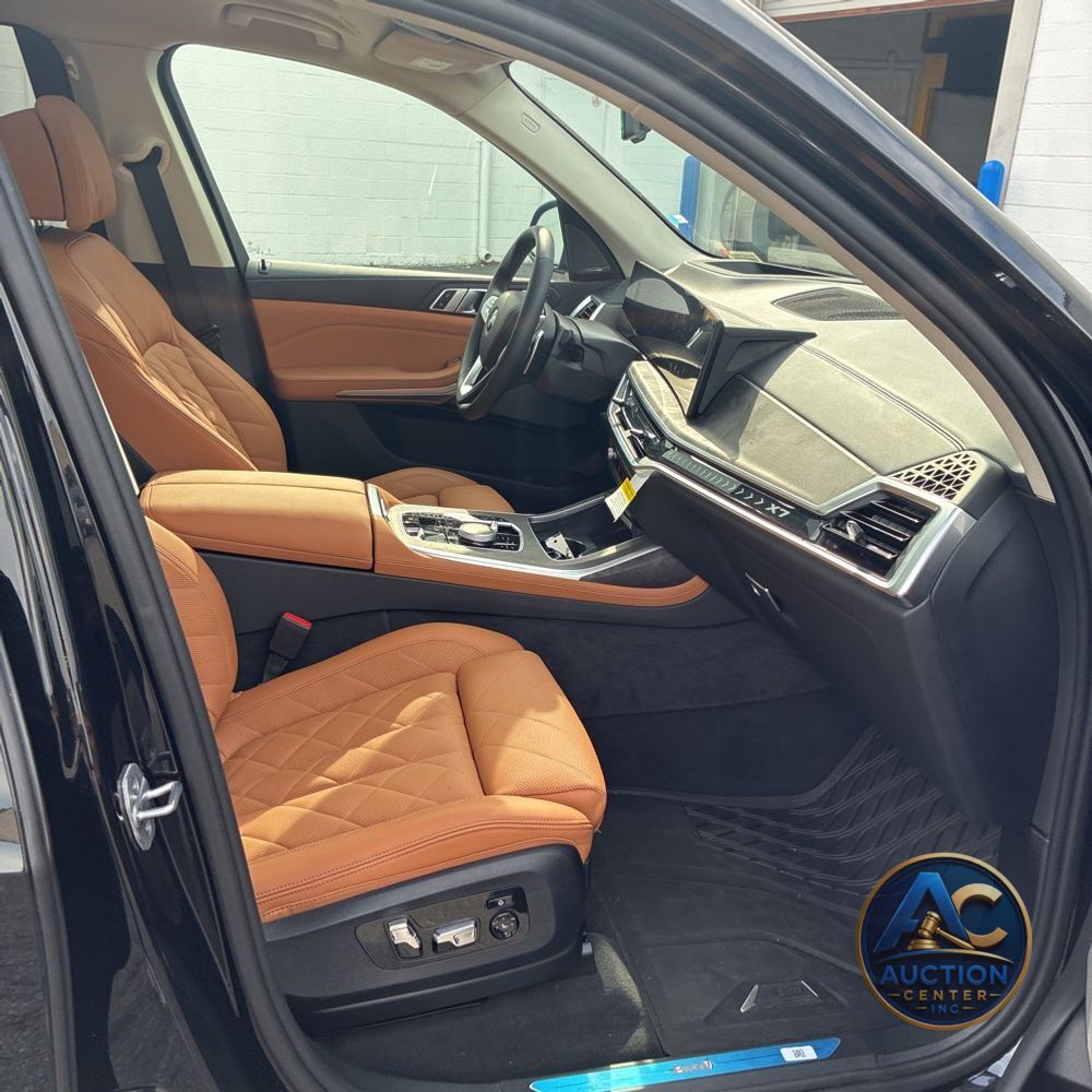 2024 BMW X7 XDrive40i