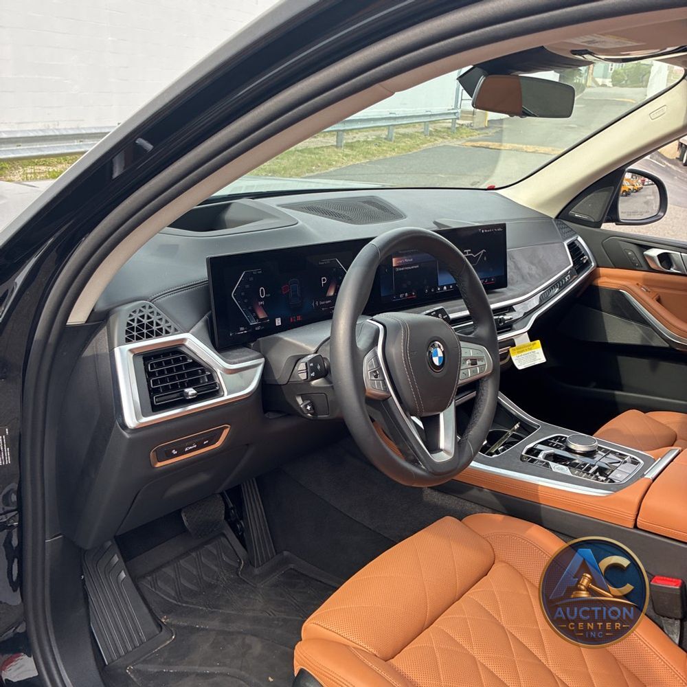 2024 BMW X7 XDrive40i