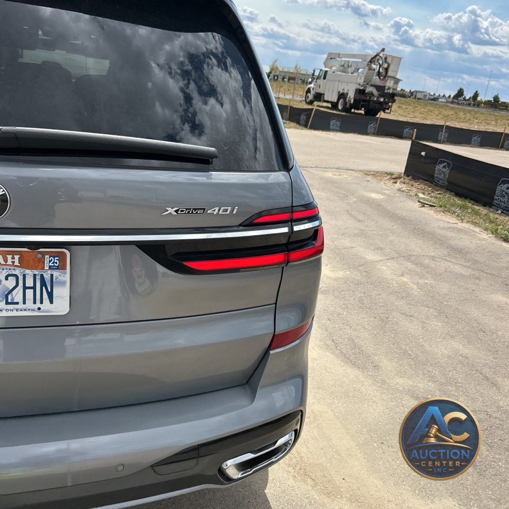 2025 BMW X7 XDrive40i