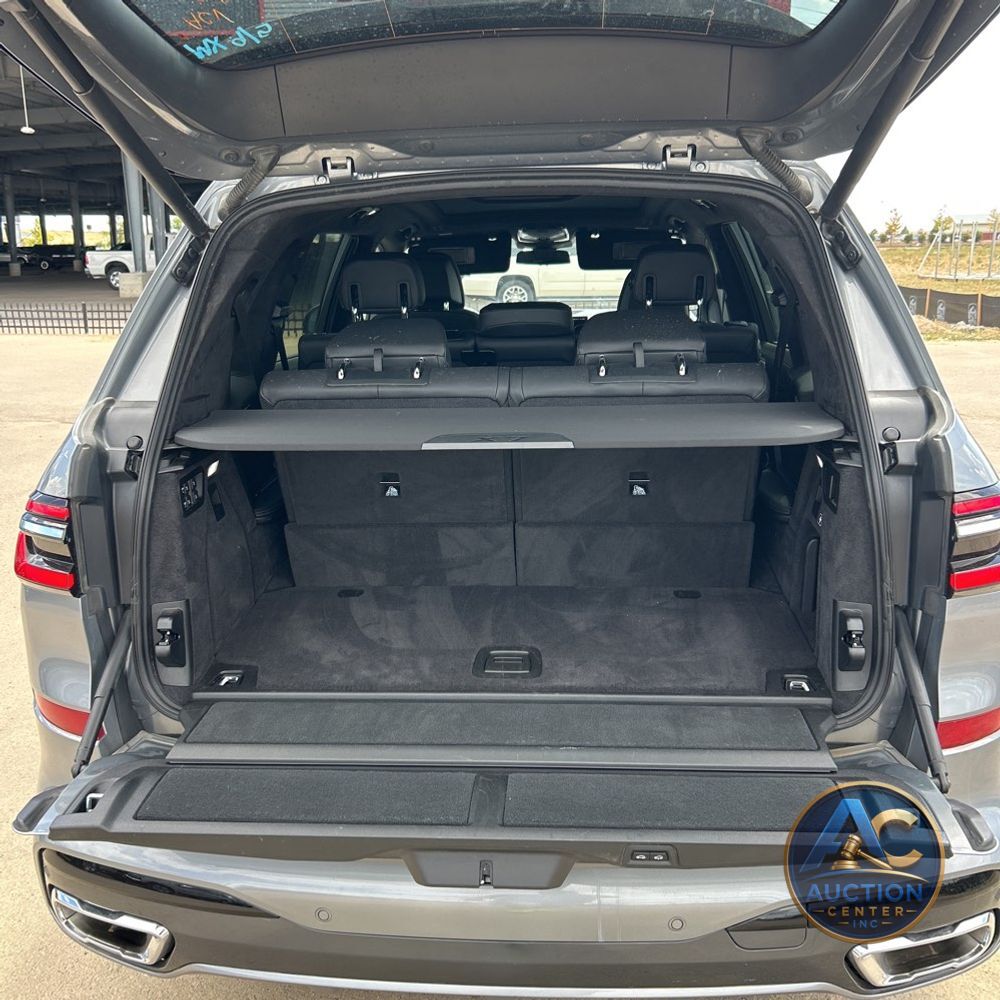 2025 BMW X7 XDrive40i