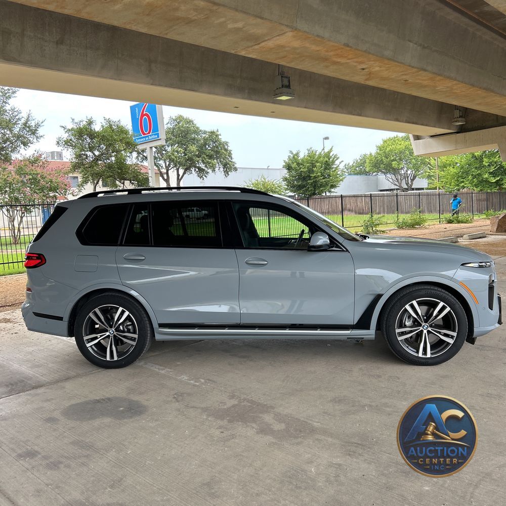 2025 BMW X7 XDrive40i
