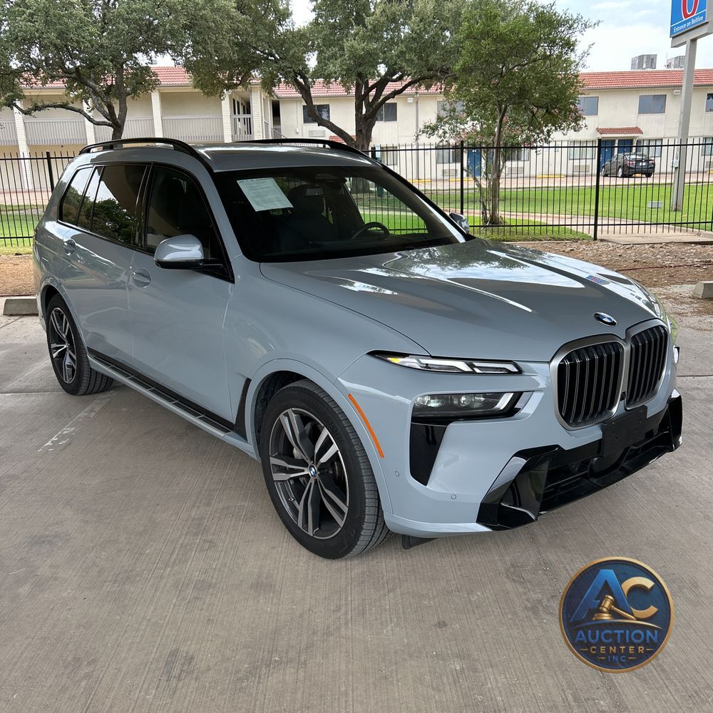 2025 BMW X7 XDrive40i